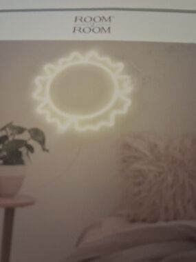 Room 2 Room Sunburst Neon Wall Light - Warm White Battery Operated